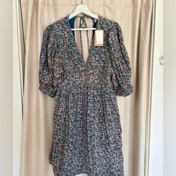 NWT MIRTH CAFTAN Perth Backless Short Dress Blueberry Print - Small - Picture 5 of 13